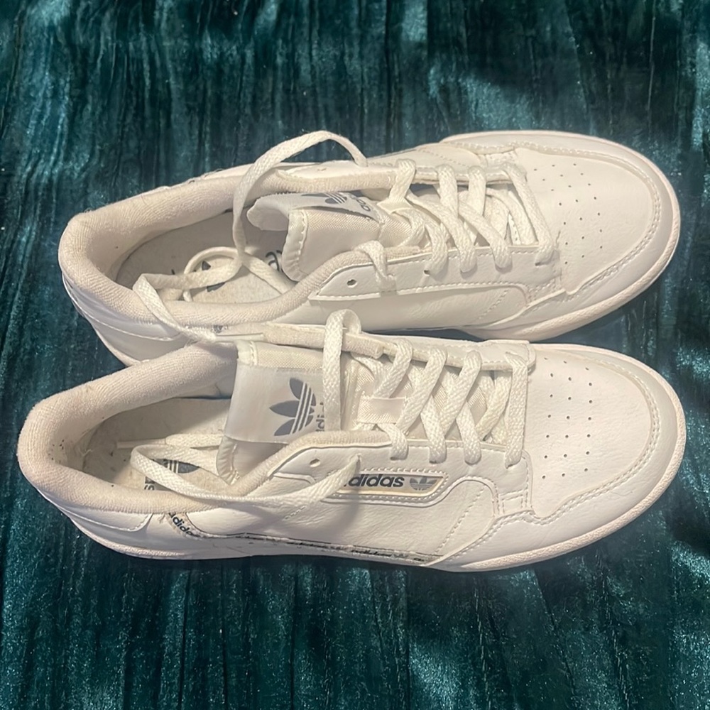 Adidas tennis